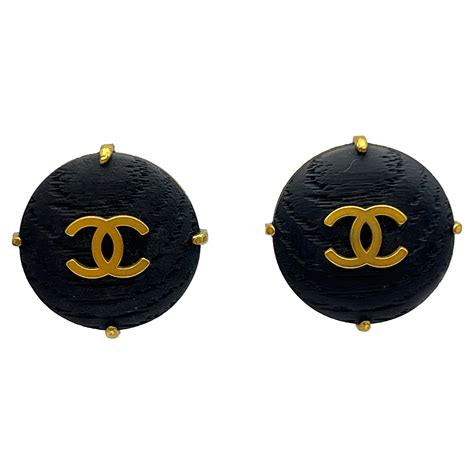 chanel earrings 22k